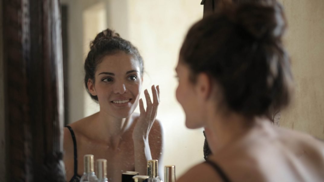 Beauty & Self-Care Tips To Help You Look Your Best + Boost Confidence For A First Date